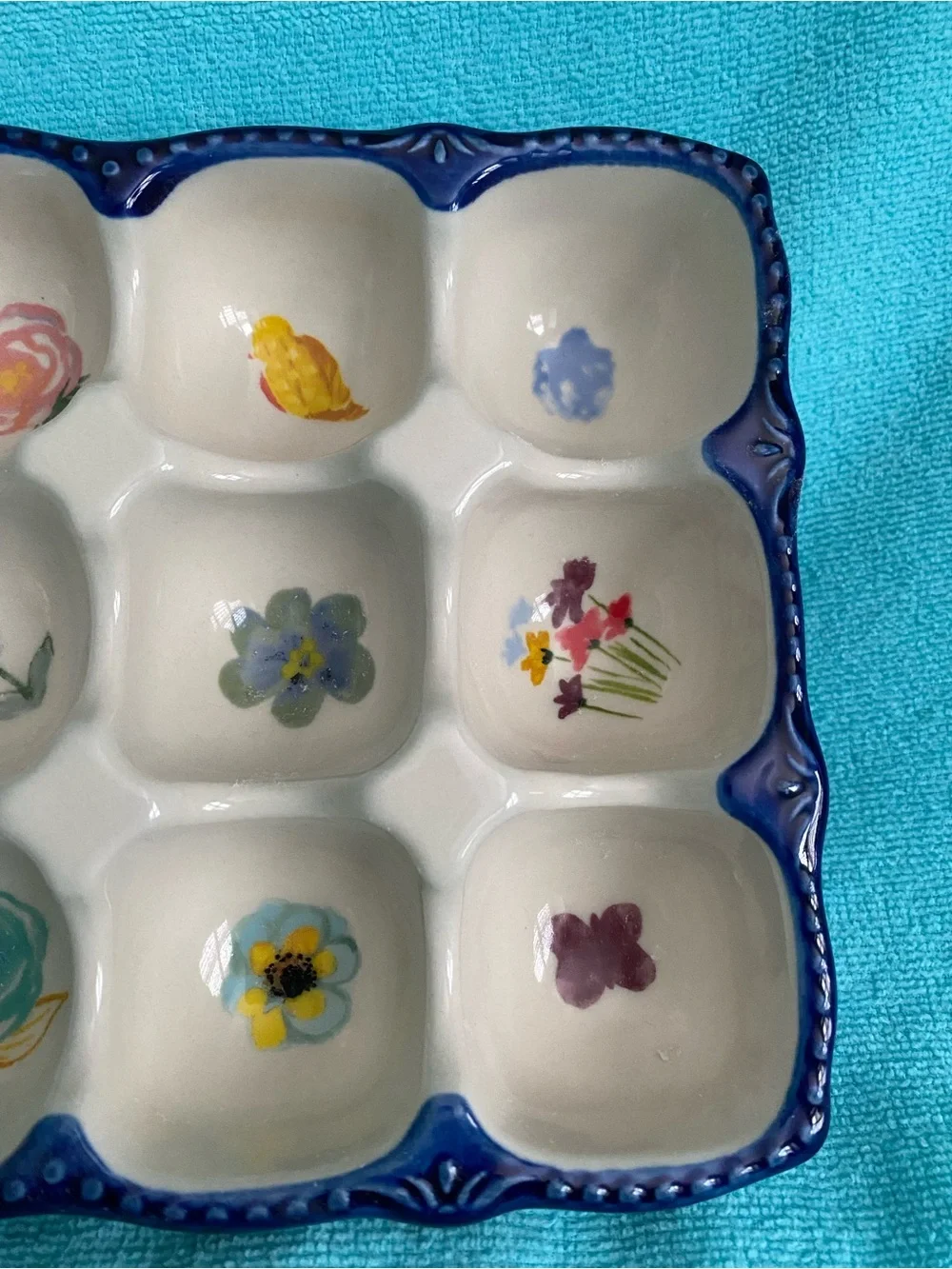 Pioneer woman, stoneware egg holder with floral design